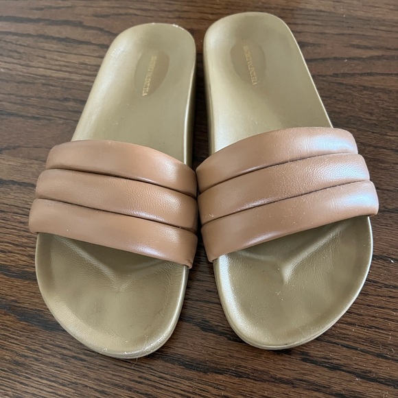 Beatrice Valenzuela Classic Sandalia in Sand - Picture 8 of 14